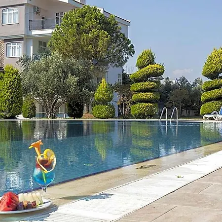 Hotell Irem Garden Side