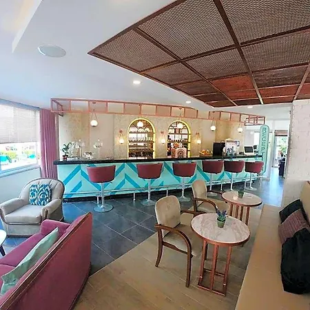 Hotell Irem Garden Side